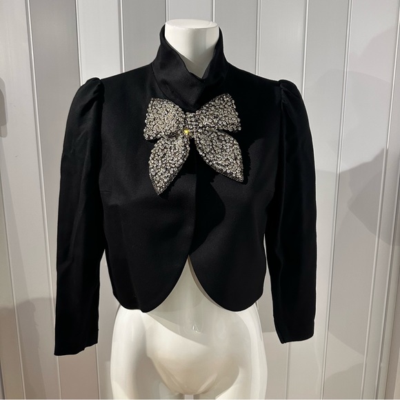 🎀SOLD🎀Alice + Olivia Addison Embellished Bow Cropped Jacket - Picture 7 of 10